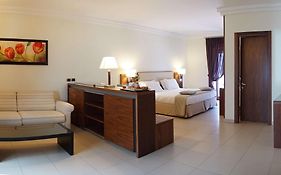 Suites & Residence Hotel
